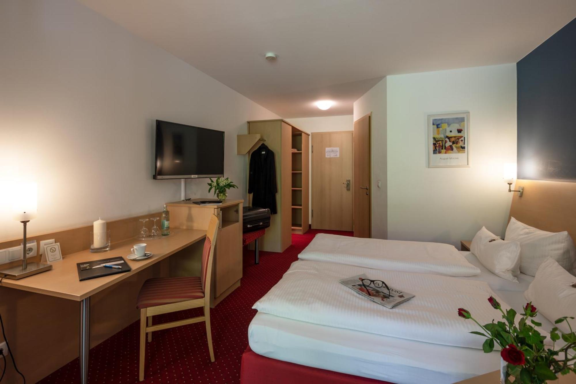 Hotel Mainpromenade ***S Karlstadt Extérieur photo